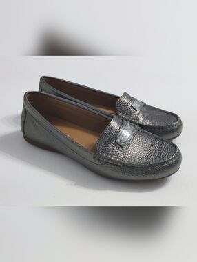 COACH Metallic Gray Leather Penny Loafers. Size 7 B US. Excellent Condition.